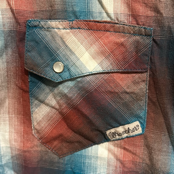 Men’s XXL Wrancher by Wrangler Red White and Blue Plaid Pearl Snap Long Sleeve - Picture 5 of 5